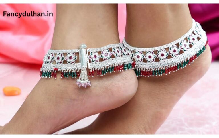 Fancy Latest Silver Payal